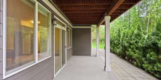 Stunning Finn Hill Retreat — Space, Style & Privacy Gallery 30