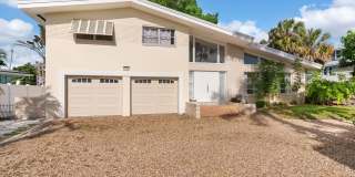 Waterfront 3 Bedroom in Yacht Club Estates Gallery 46