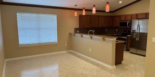 5925 ROUND TABLE Road Gallery 5