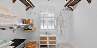 235 10TH AVENUE NE Gallery 40