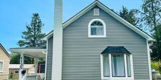 Gorgeous Kalispell home with Historical Charm Gallery 4