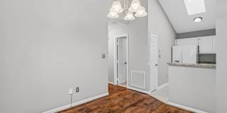 3909 King Edward Court Gallery 8