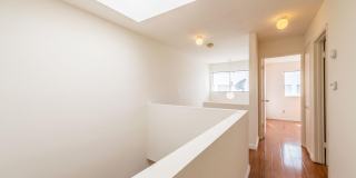 Modern Style 3 Bed / 3 Bath Townhouse + Bonus Room in North Alhambra! Gallery 11