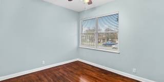 527 LIVELY DR Gallery 11