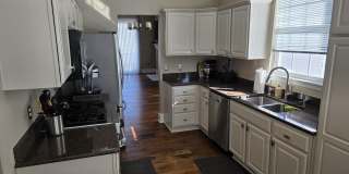 3464 Huron View Court Gallery 12