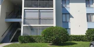 1110 Green Pine Boulevard Gallery 1