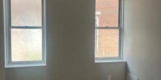 2Br apartment in (duplex) 1st floor Gallery 15