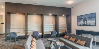 The Hudson Gallery 24