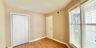 Newly Remodeled 2BD, 1.5BA Raleigh Condo in Prime Location with HOA Amenities Gallery 12