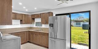 4156 SW 49th Ct Gallery 1