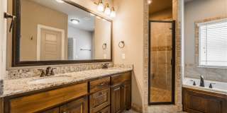 6101 W Woodbine Drive Gallery 11