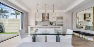 710 E Avenue Gallery 9