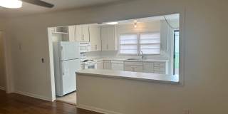 Updated Charming 3 bed 1-bath Gallery 15
