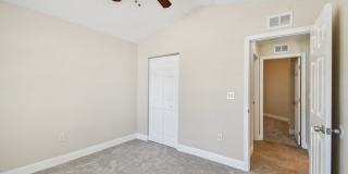 2321 W Beach St- Available 6/5/26 Gallery 29