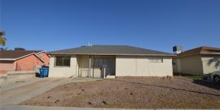 716 Easy Street Gallery 1