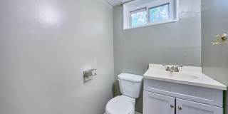 2924 GRACEFIELD Road Gallery 34
