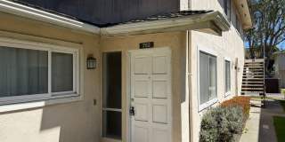 Updated 2 Bed / 1 Bath Townhouse with Pool Access – Port Hueneme Gallery 1