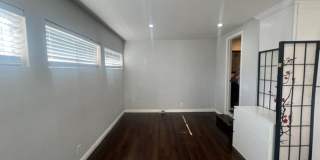 Charming Winnetka Studio (ADU)! Laundry In Unit! Gallery 9