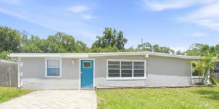 2156 Alemanda Drive Gallery 1