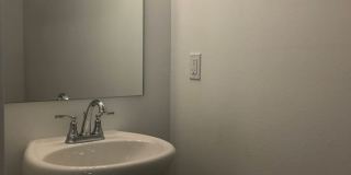 Executive Rental - 4 Bedroom 2.5 Baths Gallery 20