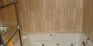 3600 YACHT CLUB DR Gallery 39