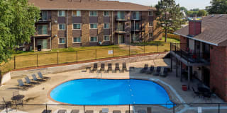 Westchester Square Gallery 12