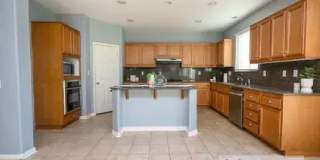 ROSETTA CANYON Gem!- 4 Bedroom 3 bath plus large bonus room. ROSETTA CANYON Gem!- 4 Bedroom 3 bath plus large bonus room. Gallery 1