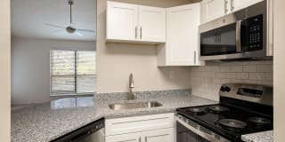 Hampton Woods Gallery 12