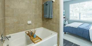 Grand Parkways - Senior Housing Gallery 15