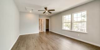 811 W Kings Gallery 29