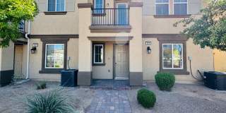 Must See 3 bedroom Townhome Gallery 1