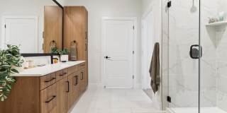 The Brentwood Gallery 12