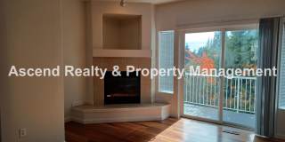 MOVE IN SPECIAL** Sexton Crest Townhome Open Floor Plan 2 Car Tandem Attached Garage Available NOW Gallery 7