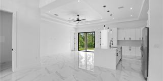 719 Fullerton Avenue S Gallery 17