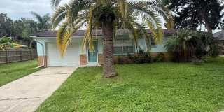Charming 2 bedroom 1.5 bathroom home Gallery 32