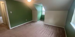 LOVELY CAPE COD WITH 4 BEDS, 2 BATHS AND GARAGE Gallery 15