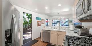 805 N Bay Front Gallery 8