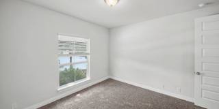 Stunning 4BR Home with 3-Car Garage in Turning Stone - Realtor Commission: $750 Gallery 42