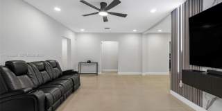2244 SW 10th St Gallery 14