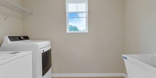 AVAILABLE 06/01 Welcome to your dream  home!  5bed/5bath Gallery 38