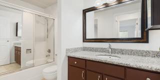 2 Bed, 1 Bath Condo with Easy Access to I-405 2 Bed, 1 Bath Condo with Easy Access to I-405 Gallery 16