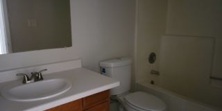 Clean 2 Bed 2 Bath Town home with private yard in Central Phoenix! Gated Community! Move-in Special! 50% OFF First and Second months rent! Low Deposit only $995.00. Gallery 8