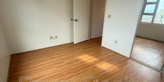 215 N King St. Gallery 21