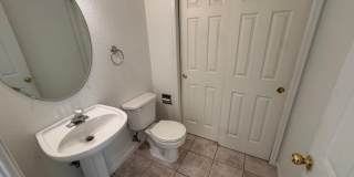 Spacious townhome with great views Spacious townhome with great views Gallery 27