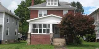 390 Race Street Gallery 1