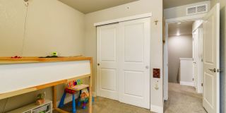 Beautiful 2 Bed 2 1/2 Bath Townhome in Fort Collins! Gallery 23