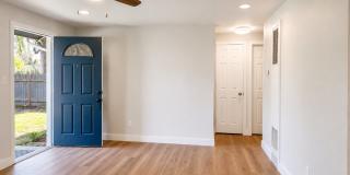 Renovated 3-Bedroom Home with Fenced Yard, Fireplace & In-Unit Laundry Renovated 3-Bedroom Home with Fenced Yard, Fireplace & In-Unit Laundry Gallery 21