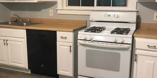 109 Kenova - Single Family Home Gallery 4