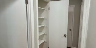 6658 Vaughn Road Gallery 13