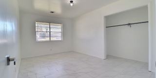 5115 E 17th St Gallery 8